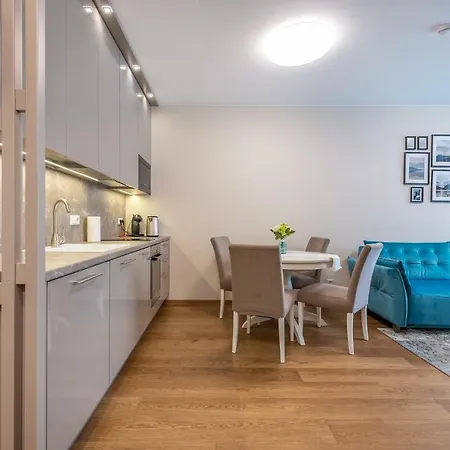 Simpsono Apartamentai Nr.1 *