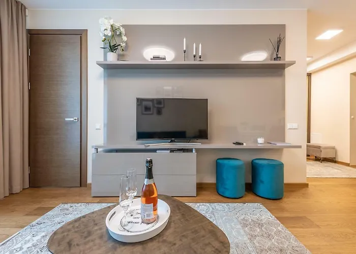 Simpsono Apartamentai Nr.1 דירה פלאנגה