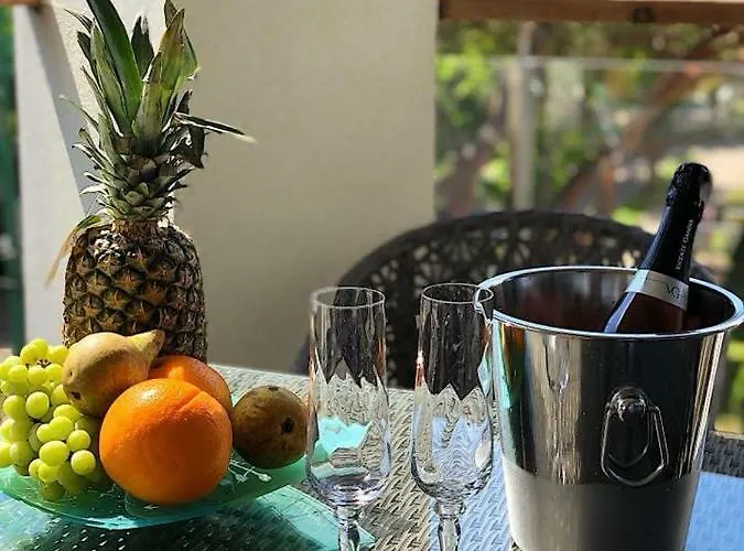 Simpsono Apartamentai Nr.1 דירה